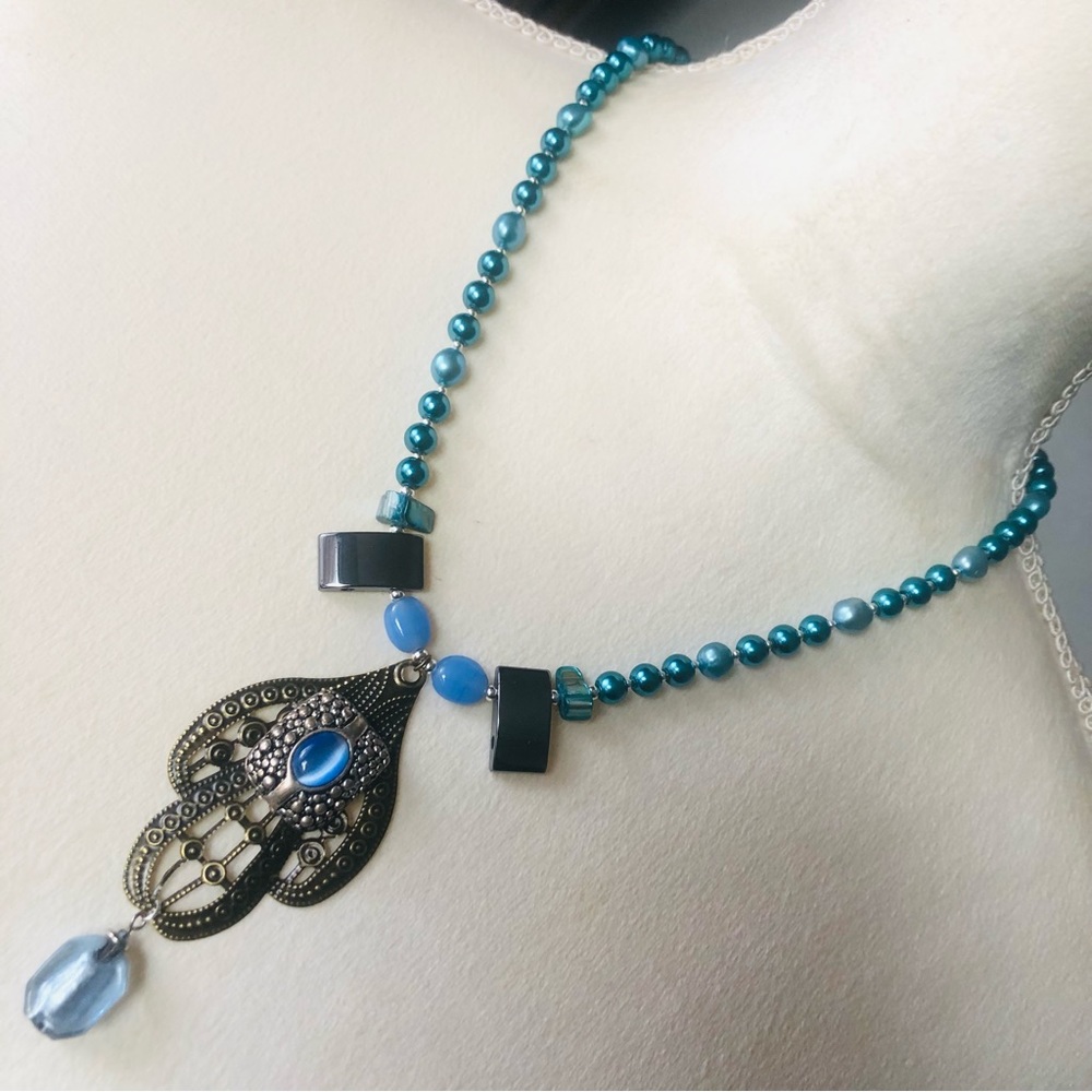Handcrafted repurpose peacock freshwater filigree Czech glass Pearl necklace